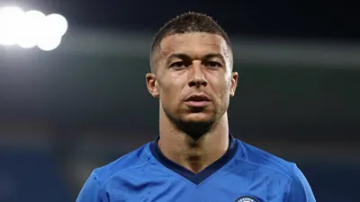 Ermedin Demirovic, 28, könnte nach Galatasaray wechseln, wobei Stuttgart 20 Millionen Euro verlangt und der Deal bis 2030...