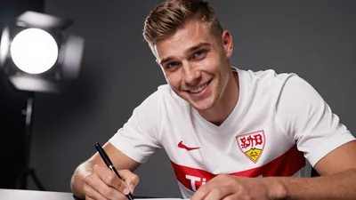 Dzenan Pejcinovic: VfB Stuttgart verpflichtet Mittelstürmer bis 2031