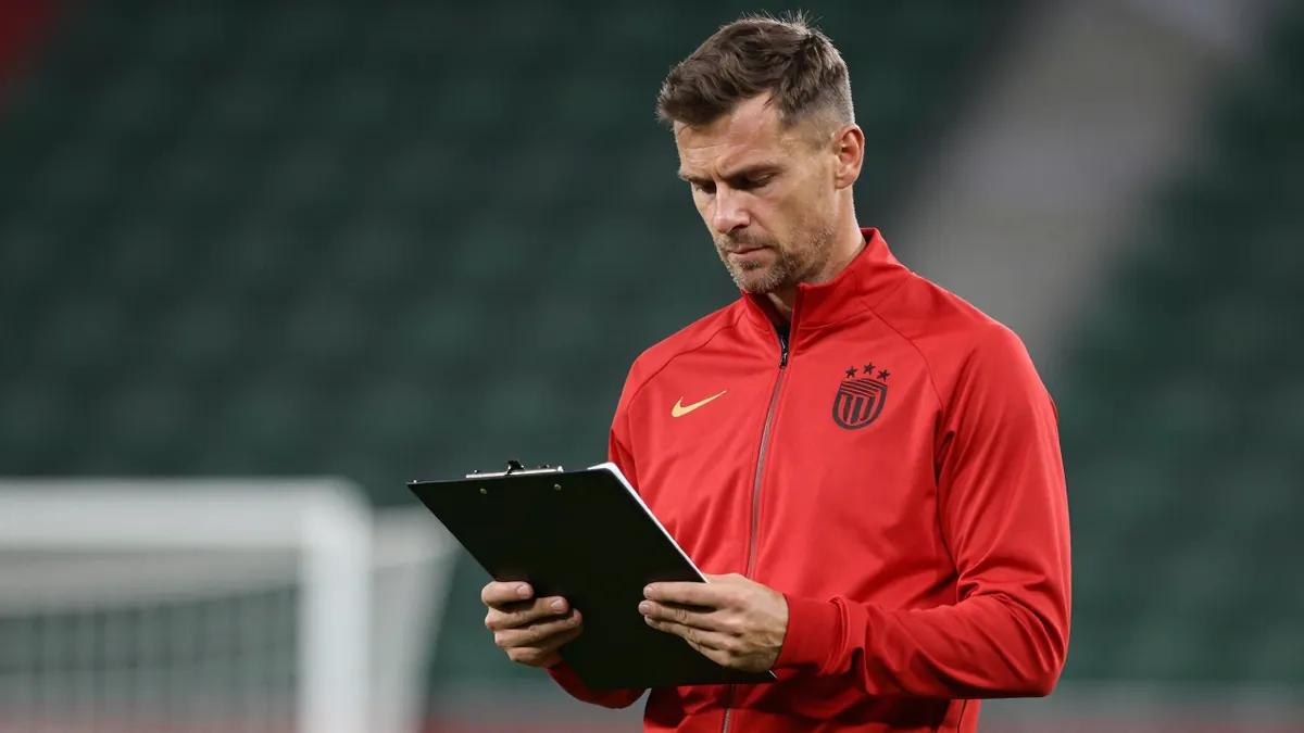 VfB Stuttgart bleibt gelassen: Pejcinovic-Poker und Torhüter-Frage vor Saisonstart